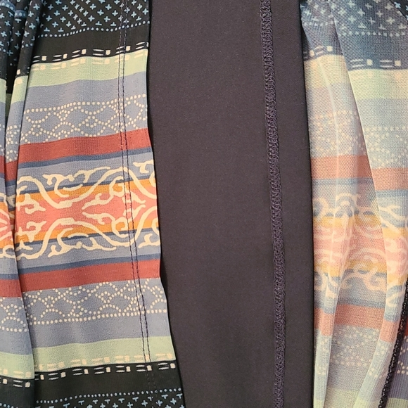 Women's cj banks Dress Tank Sheer Pattern w/ Navy Lining on inside. EUC. Size 1X - Picture 4 of 4